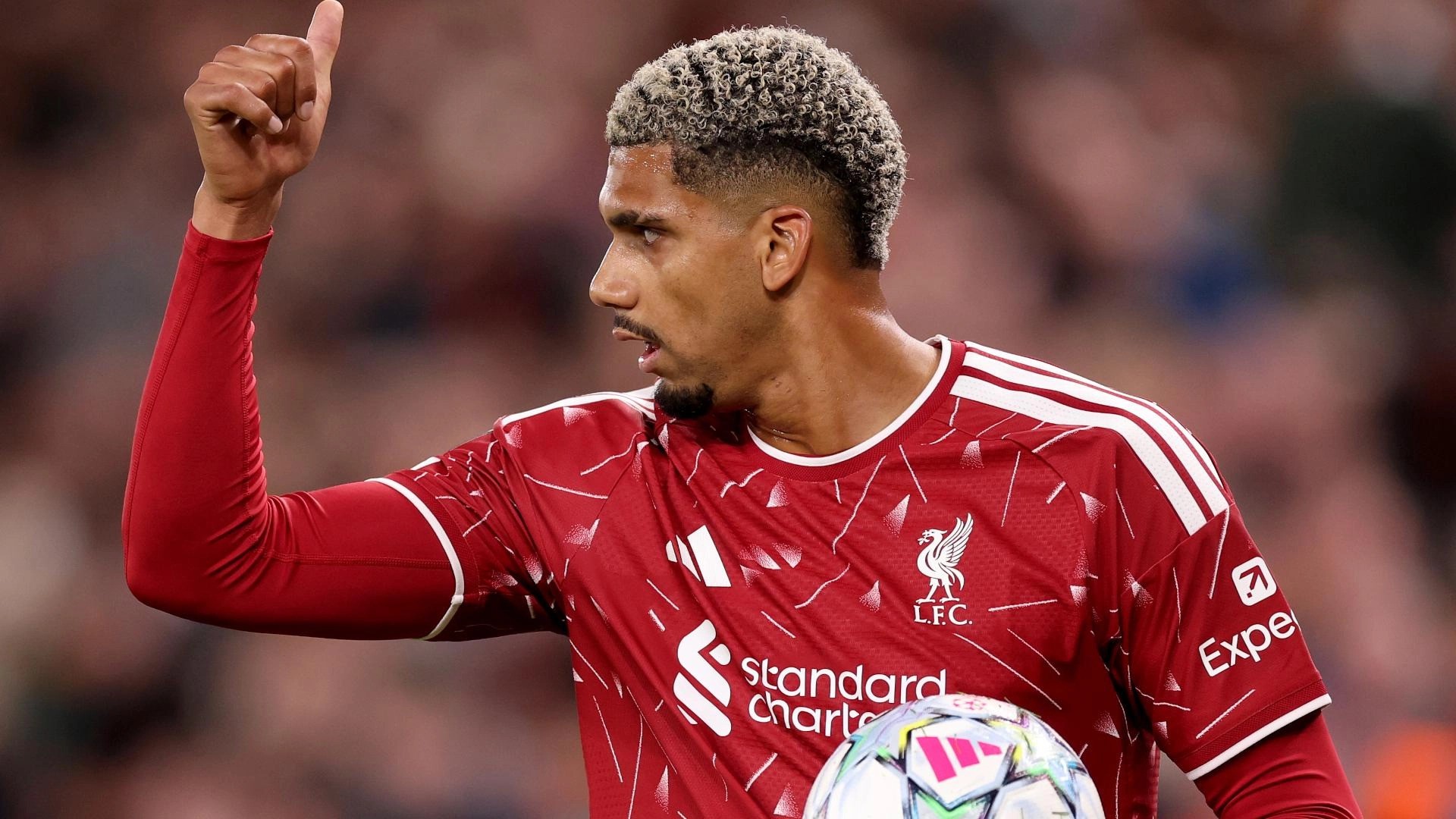 Liverpool Ogah Buru-buru Permanenkan Ronald Araujo, Tunggu hingga Akhir Musim