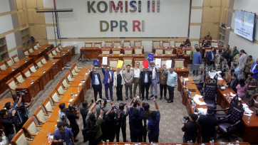 Komisi III DPR Setujui 10 Calon Hakim Agung dan Hakim Ad Hoc HAM Mahkamah Agung 
