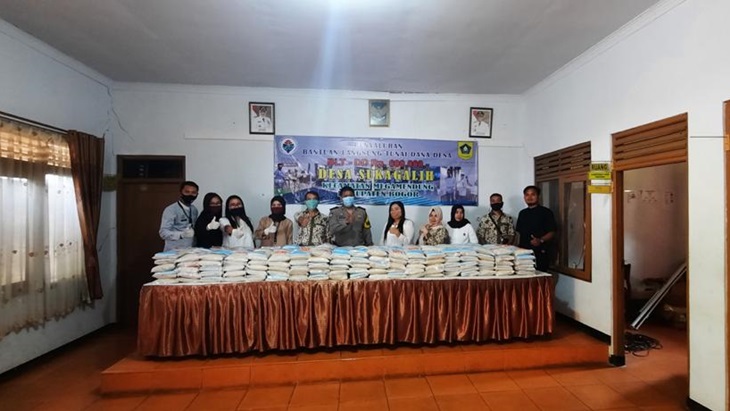 JSI Resort Bagikan Daging Kurban di Tengah Pandemi