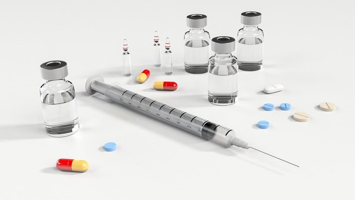 Obat yang Harus Dibawa Selama Traveling
