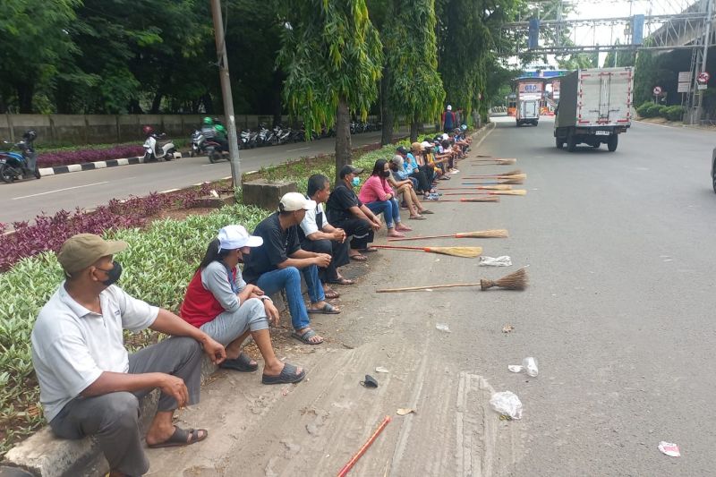 PPSU Kelurahan Ancol yang Mogok Kerja Diejek 'Miskin' Kembali Aktif