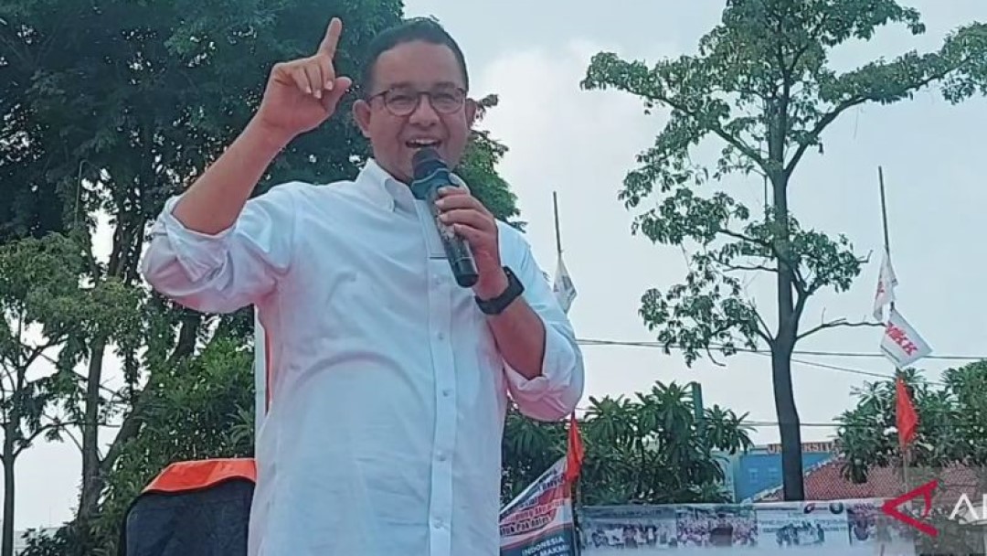 Prabowo Makan Bakso Bareng Jokowi, Anies: Mudah-Mudahan Baksonya Enak