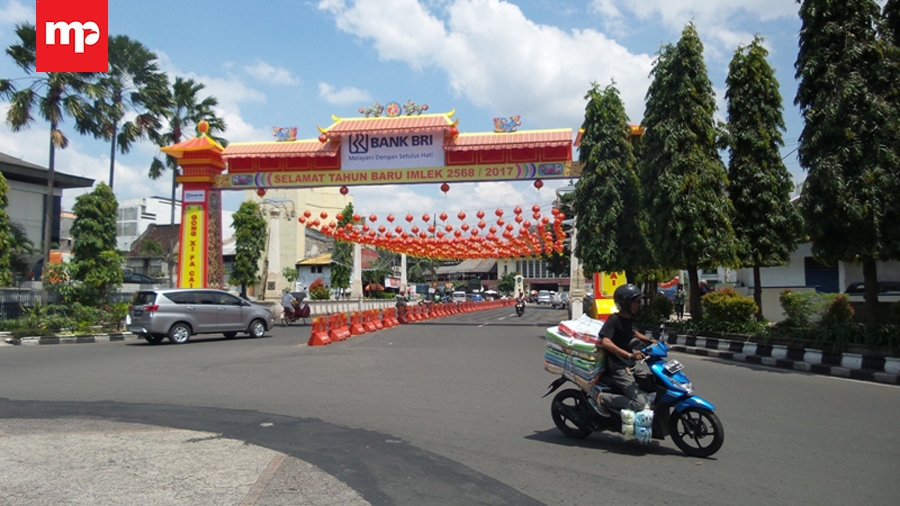 Besok Malam, 5000 Lampion Dinyalakan