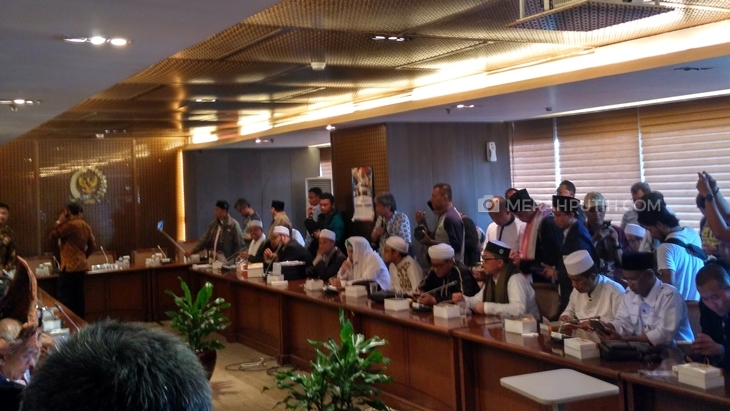 Pimpinan DPR Terima Perwakilan Massa Aksi 299