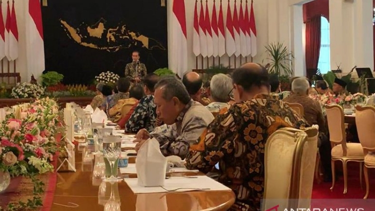 Menteri Kalangan Profesional Dinilai Lebih Berani Eksekusi Kebijakan Jokowi