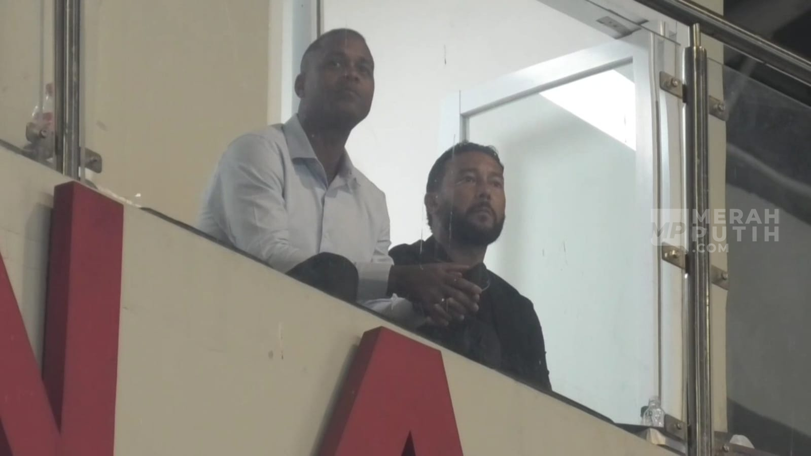 Patrick Kluivert Pantau Pemain di Stadion Manahan, Pelatih Dewa United Doakan Lolos Piala Dunia