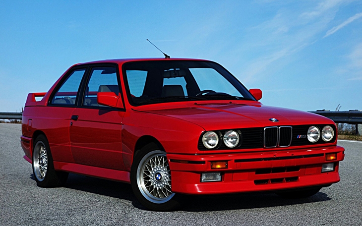 Trivia 1 Mobil Ini Memiliki Bodi yang Ramping (foto HDWallBackground)