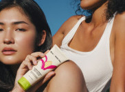 Merawat Kulit Lebih Simpel dengan Illipe & Apricot Brigthening Body Scrub