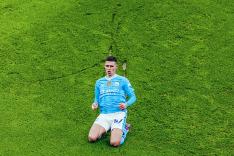 Phil Foden Pemain Terbaik Tahun Ini Versi PFA