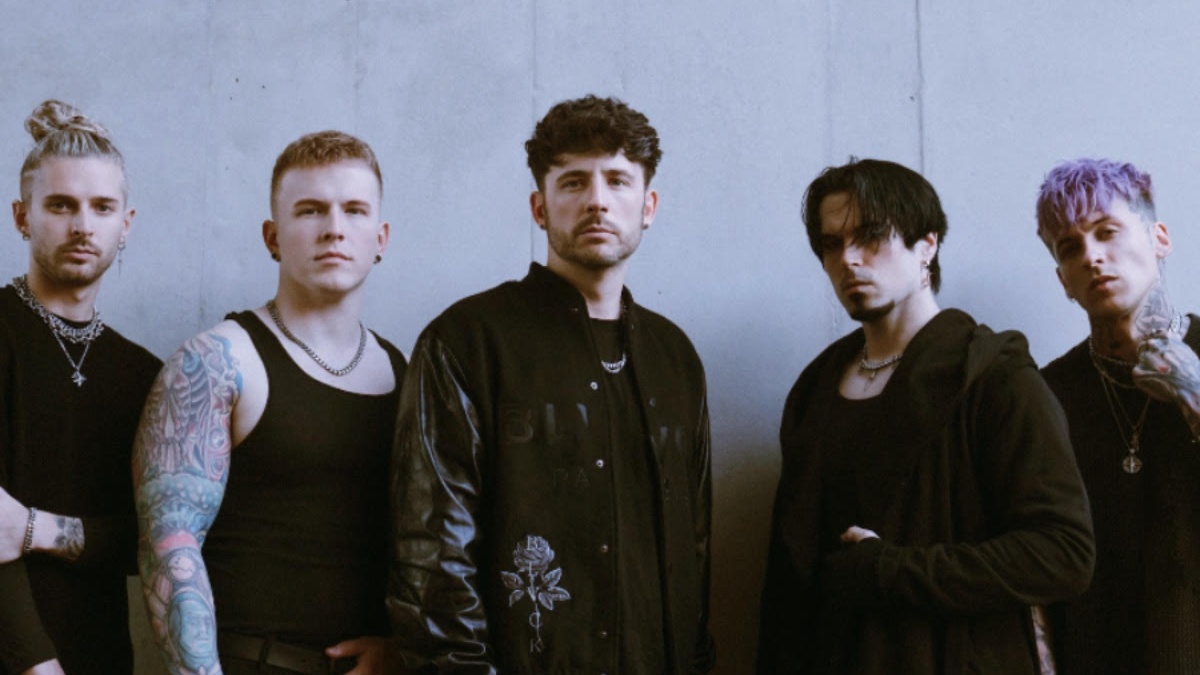'Die For You', Kisah Lelah Emosional dan Pengorbanan tanpa Batas dari From Ashes To New
