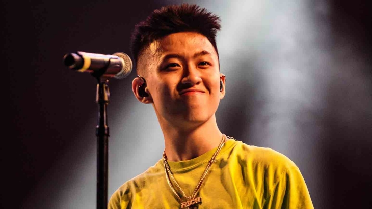 Film Musikal 'Jamojaya' akan Jadi Debut Rich Brian Sebagai Aktor