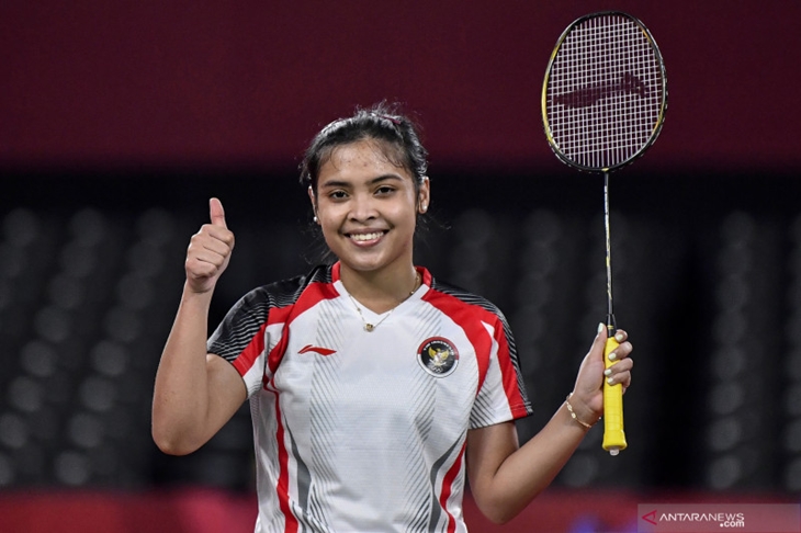 Tunggal putri Indonesia Gregoria Mariska Tunjung mengacungkan jempol seusai mengalahkan tunggal putri Belgia Lianne Tan dalam penyisihan Grup M Olimpiade Tokyo 2020 di Musashino Forest Sport Plaza, Tokyo, Jepang, Rabu (28/7/2021). ANTARA FOTO/Sigid Kurniawan/rwa. (ANTARA FOTO/SIGID KURNIAWAN)