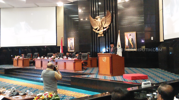 Ini yang Disampaikan Anies di Rapat Paripurna