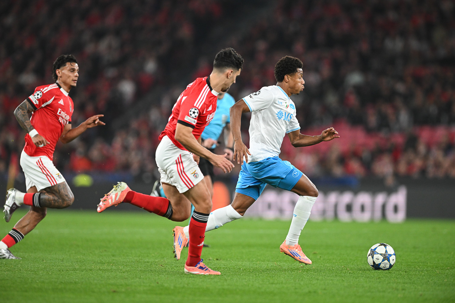 Napoli vs Chelsea: Antonio Conte Hadapi Mantan Klub di Momen Krusial