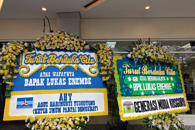 AHY Kenang Lukas Enembe Sebagai Kader Sepenuh Hati Rawat Papua