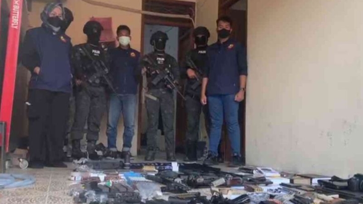 Densus 88 Tangkap Belasan Teroris Selama Oktober