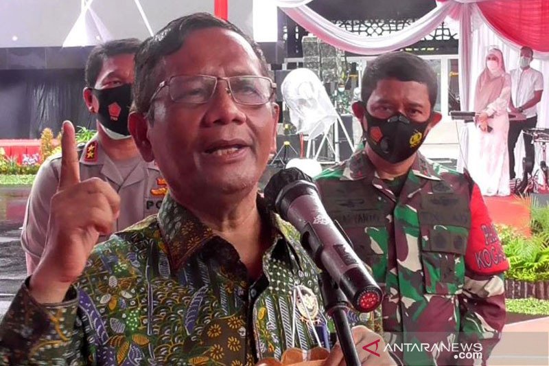 Menko Polhukam Mahfud MD. ANTARA Jatim/Hanif Nashrullah
