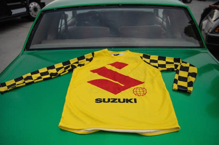 Berkolaborasi dengan Suzuki, Juice WRLD Rilis Merchandise 'Death Race for Love'
