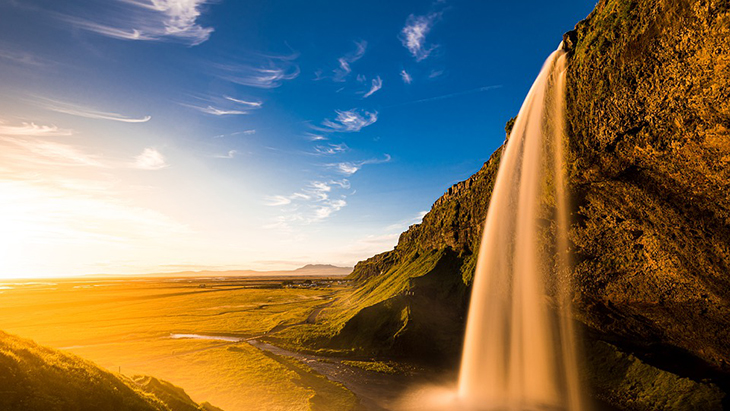 Menikmati Keindahan Islandia