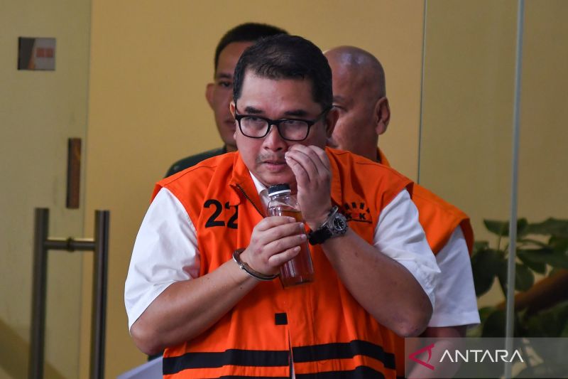 Sidang Ditunda, Terdakwa Eks Dirut PGN Sakit Duduk Lama-Lama Habis Operasi Prostat