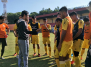 Pelatih Semen Padang Heran Dapat Sanksi dari PSSI