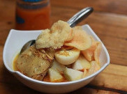Yuk, Bikin Menu Sarapan Akhir Pekan Lontong Kari Ayam