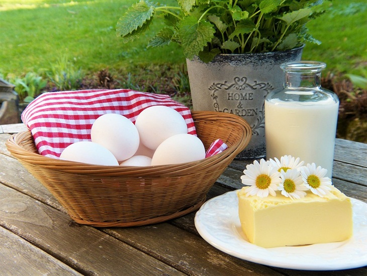 Telur salah satu makanan mengandung asam folat. (Foto: Pixabay/silviarita)
