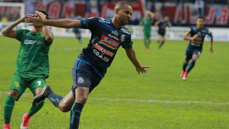 Tumbangkan Persebaya, Arema FC ke Final Piala Gubernur Kaltim