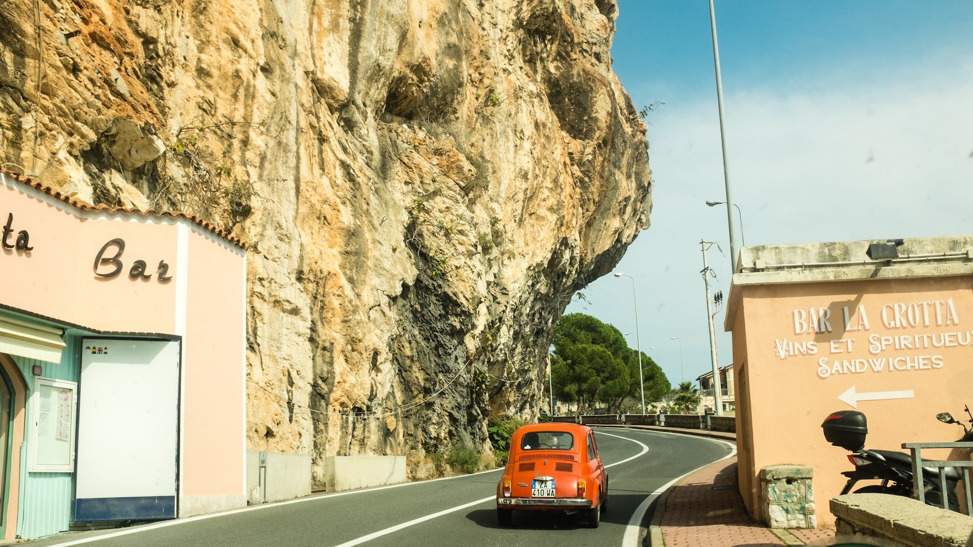 Merasakan Road Trip 8 Hari Melalui Pedesaan Italia Layaknya Enzo Ferrari