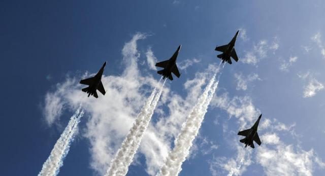 Pesawat F-16 Lakukan Pertempuran ACT Jelang Latihan Multinasional Terbesar AU