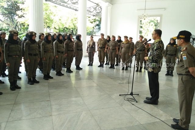 Anies Terjunkan Puluhan Pol PP Wanita ke Alexis