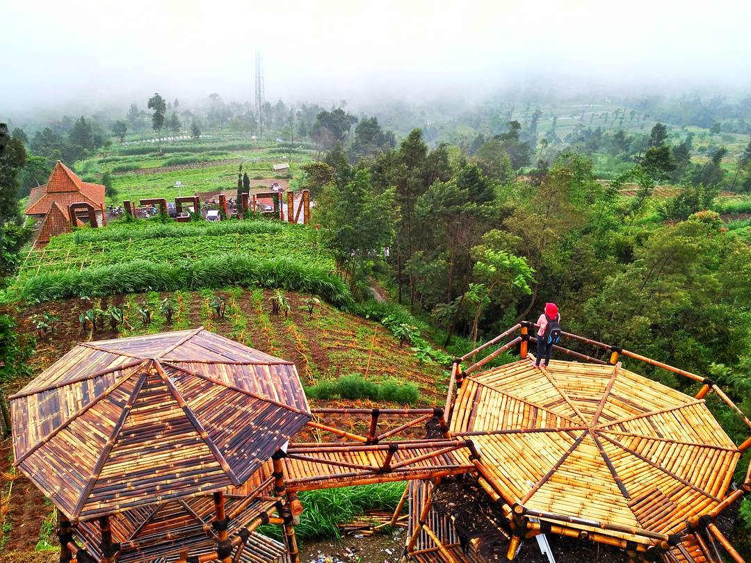 Ada banyak spot cantik di sana (Sumber: Instagram/nurull_niaa)