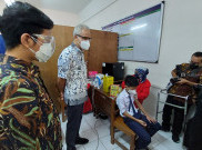 Ikut Vaksinasi, Siswa Berharap Bisa Kembali ke Sekolah di Tengah Pandemi