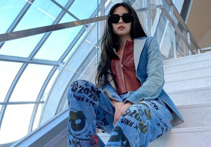 3 Gaya Outfit Terbaik Jennie Blackpink