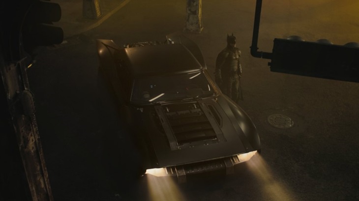 Matt Reeves Pamerkan Penampakan Batmobile di 'The Batman' 