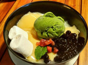 Cicipi Dessert Kekinian dari Olahan Greentea di Eatboss Cafe