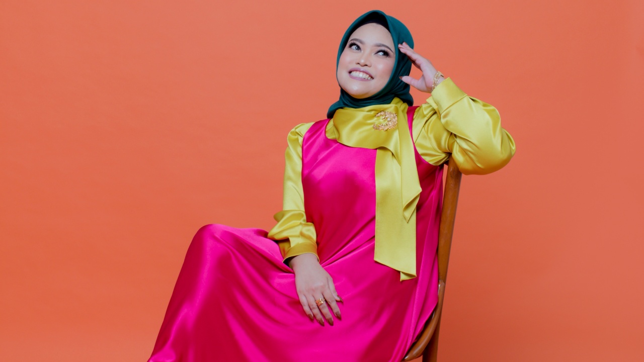 Dari Tanah Suci ke Lagu: Gya Tuangkan Pengalaman Haji dalam 'Di Bawah Langit'