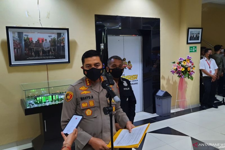 Kapolresta Tangerang, Kombes Pol Wahyu Sri Bintoro meminta maaf atas peristiwa seorang mahasiswa dibanting anggota saat berdemo.(Azmi Samsul Maarif)