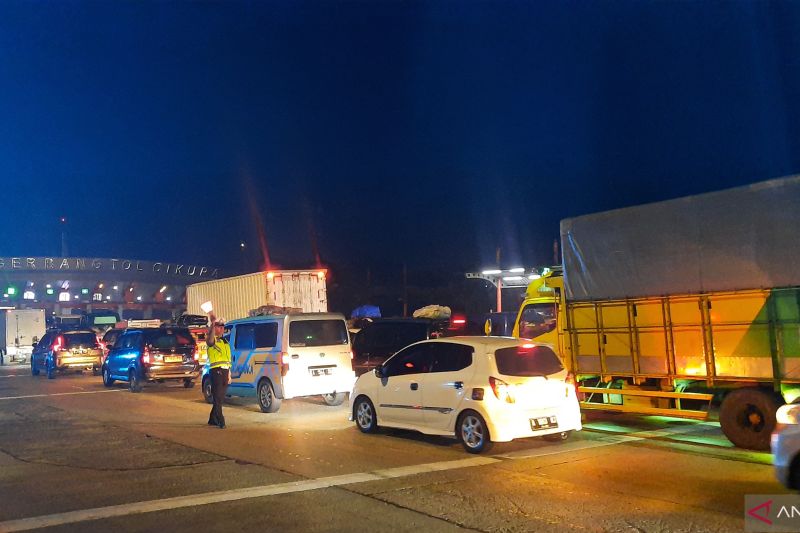 H-2 Lebaran Pemudik Masih Akan Padati Jalan Tol 