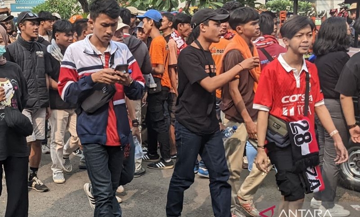 Ribuan Personel Gabungan Berjaga Jelang Laga Klasik Persija Vs Persib