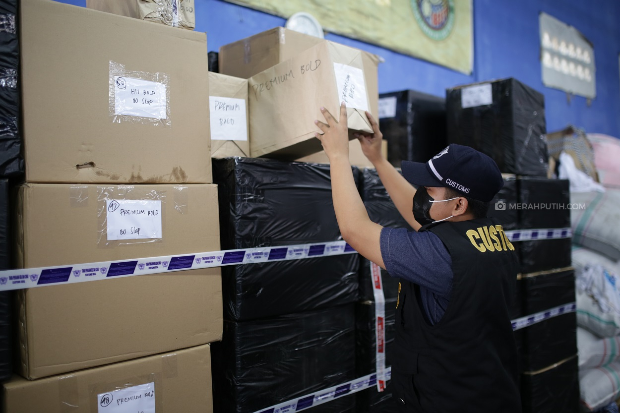 Bea Cukai Surakarta Gagalkan Peredaran Jutaan Batang Rokok Ilegal di Sukoharjo
