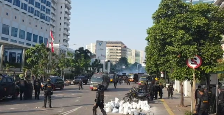 Kawasan Jatibaru Tanah Abang Masih Mencekam