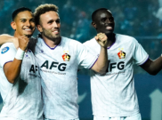 Pertimbangan Persik Kediri Mempertahankan Ze Valente