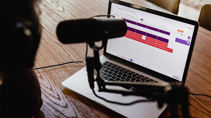 ElevenLabs Bangun Mesin Sulih Suara AI