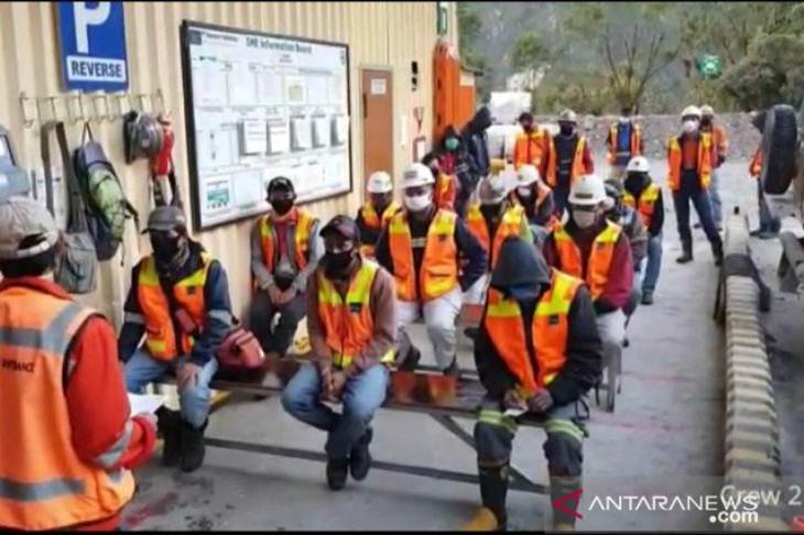 Ilustrasi: Manajemen PT Freeport menerapkan sejumlah protokol kesehatan di tempat kerja untuk meminimalisasi penularan COVID-19 pada karyawannya. (ANTARA/Evarianus Supar)