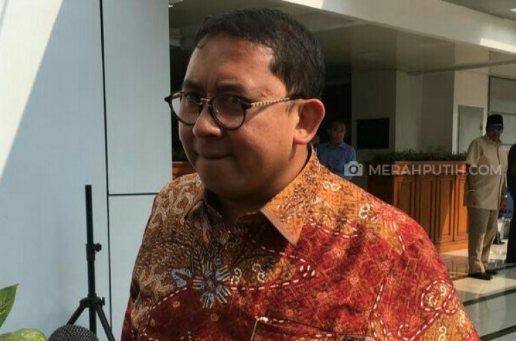 Fadli Zon Kecewa MK Tolak Mentah-Mentah Bukti yang Disodorkan Kubu Prabowo-Sandi
