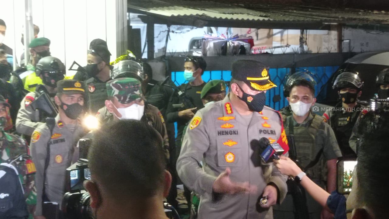 Geledah Bekas Markas FPI, Densus 88 Temukan Benda Mencurigakan