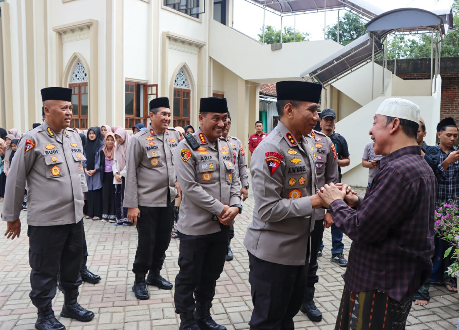 Kapolda Jabar Minta Kritik Konstruktif
