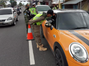 Hari Pertama Larangan Mudik, Ribuan Kendaraan Dihalau Masuk Kota Gudeg