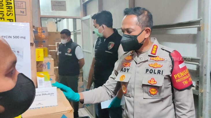Polrestro Jakbar bakal Bagikan Obat Sitaan untuk Pasien COVID-19